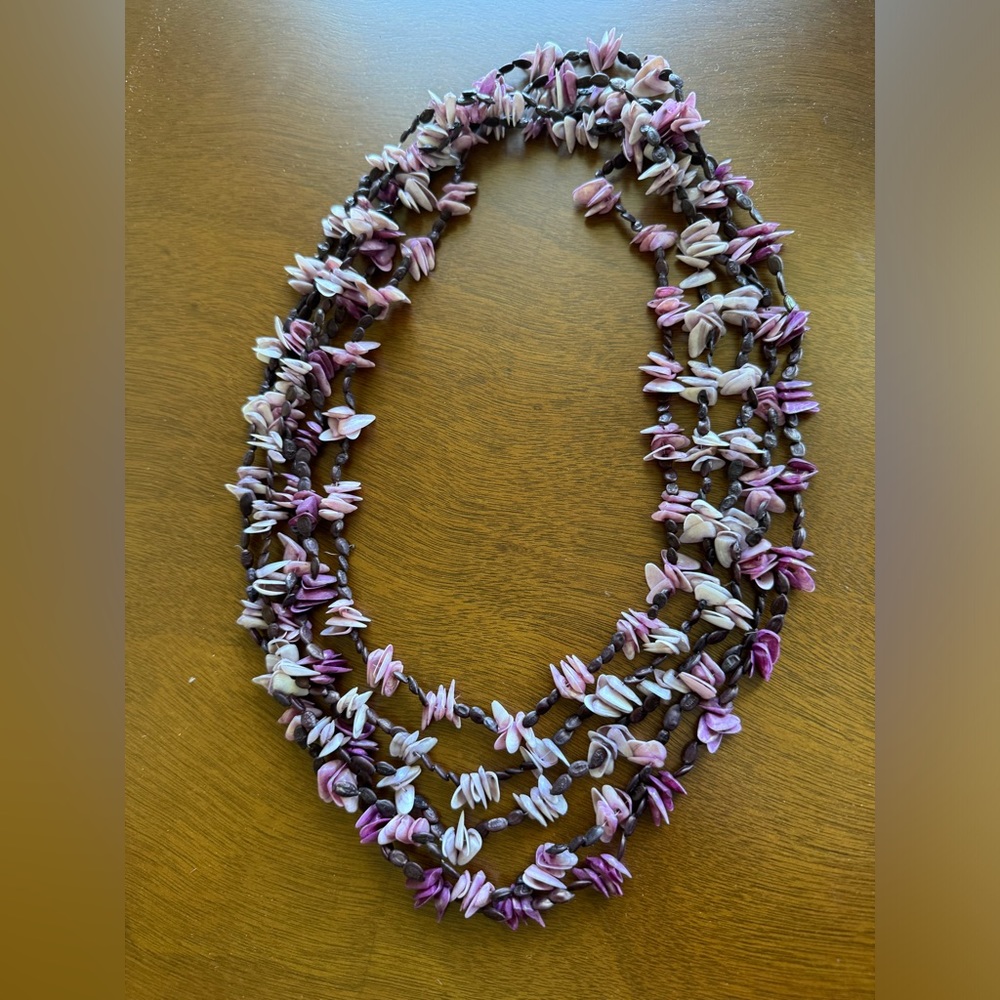 Set of 5 purple shell necklaces
